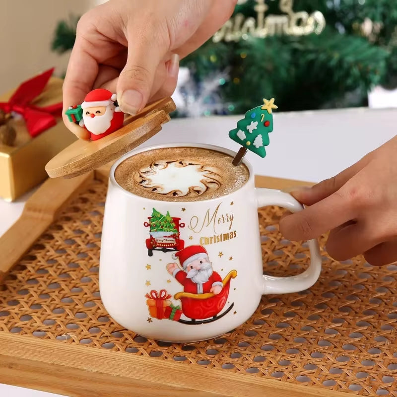 Perfect Christmas Gift! Creative Ceramic Mug Gift, Tree Design, with Lid & Spoon, High Value Mug.